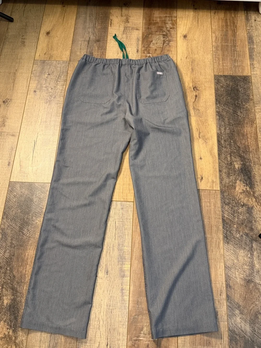 FIGS Pisco Basic Men’s Graphite Grey Scrub Pants Size Large Tall